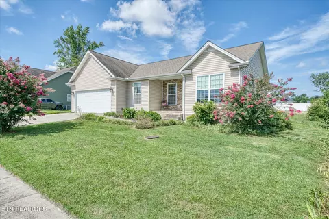 2018 Reserve Dr, Cookeville, TN 38506