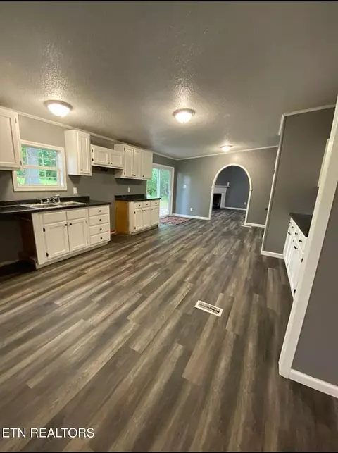 717 Ross Ln, Winfield, TN 37892 photo 7
