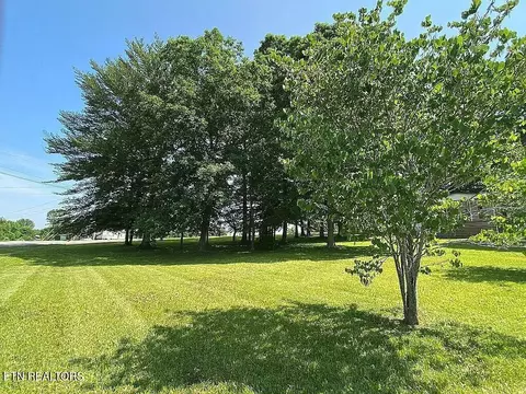 717 Ross Ln, Winfield, TN 37892 photo 3