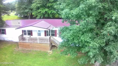 717 Ross Ln, Winfield, TN 37892