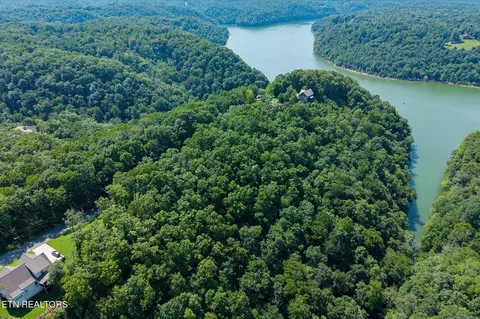 lot3 4 Harbor Green Pl, Sparta, TN 38583