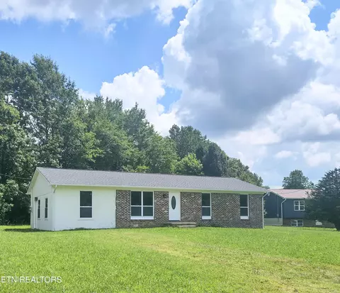 103 Susack Ln, Wartburg, TN 37887