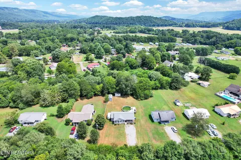 View/Area - 431 S Harmon Dr, Dunlap, TN 37327 photo 2 of 4