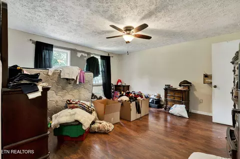 Bedroom - 431 S Harmon Dr, Dunlap, TN 37327 photo 1 of 4