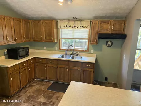 Kitchen - 135 Duncan Ln, Oneida, TN 37841 photo 1 of 1