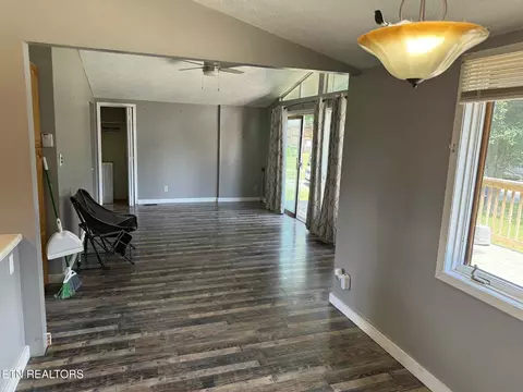 Living - 135 Duncan Ln, Oneida, TN 37841 photo 1 of 1