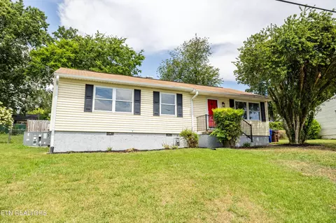 114 Aspen Ln, Oak Ridge, TN 37830