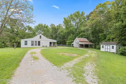 Exterior - 266 Dogwood Rd, Rockwood, TN 37854 photo 1 of 6