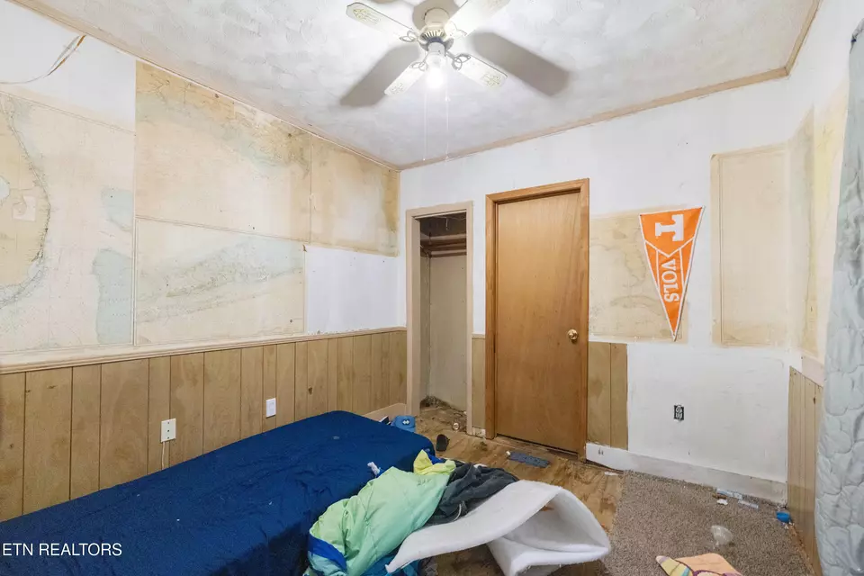 Bedroom - 266 Dogwood Rd, Rockwood, TN 37854 photo 4 of 6