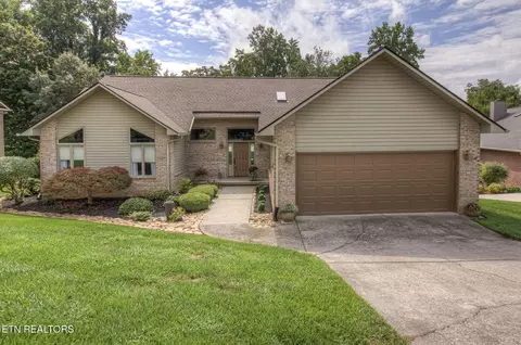 255 Chatuga Way, Loudon, TN 37774