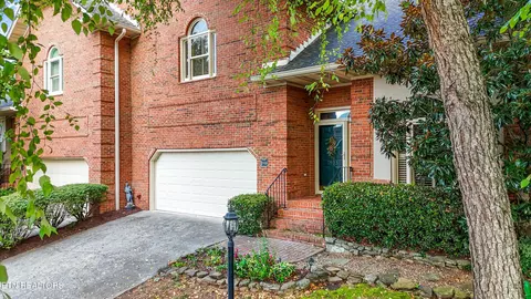 7903 Grousemoor Dr, Knoxville, TN 37919