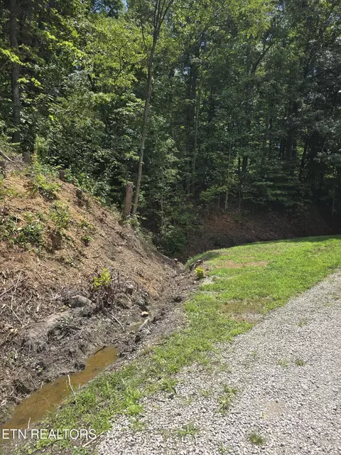 Ashley Lane, Jellico, TN 37762