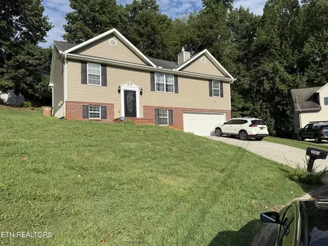 5981 Katrina Ln, Knoxville, TN 37912