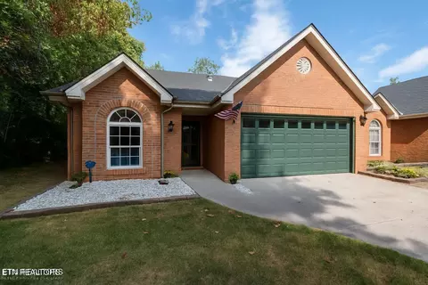 4225 Macbeth Way, Knoxville, TN 37919