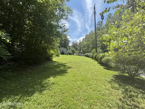Exterior - 670 Apple Valley Rd, Sevierville, TN 37862 photo 15 of 15