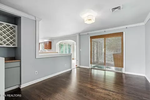 Dining - 308 Irwin Dr, Powell, TN 37849 photo 1 of 1