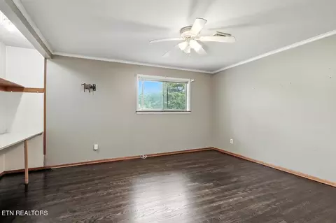 Bedroom - 308 Irwin Dr, Powell, TN 37849 photo 1 of 4