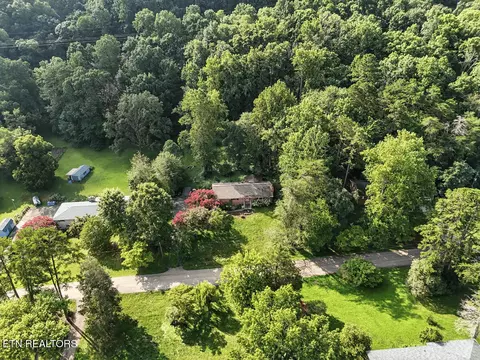 View/Area - 308 Irwin Dr, Powell, TN 37849 photo 2 of 4