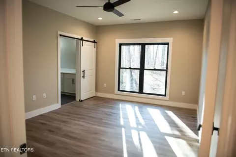 Bedroom - 107 Leinster Ln, Crossville, TN 38558 photo 1 of 1