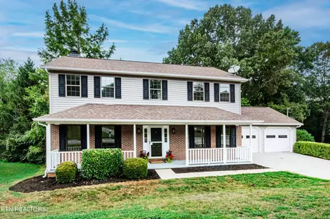 10913 Twin Harbour Dr, Knoxville, TN 37934