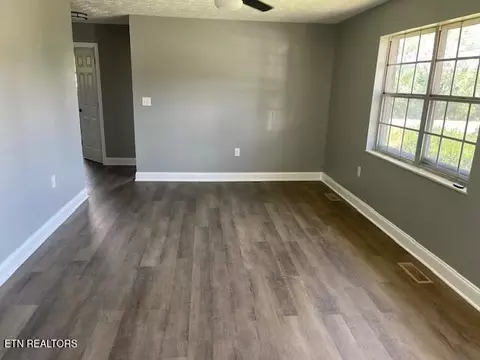 Living - 7242 Cherrybrook Ln, Talbott, TN 37877 photo 2 of 3