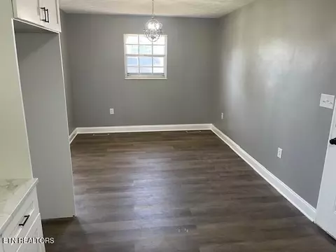 Dining - 7242 Cherrybrook Ln, Talbott, TN 37877 photo 1 of 1