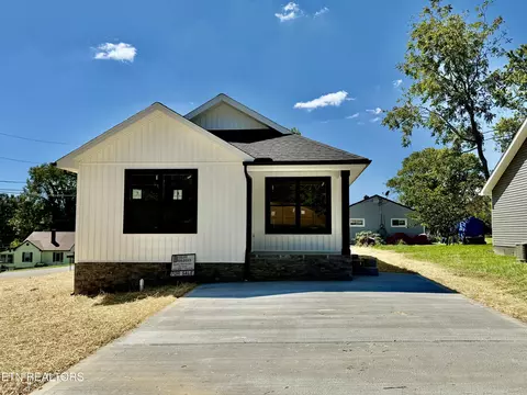 Fulkerson St, Tazewell, TN 37879