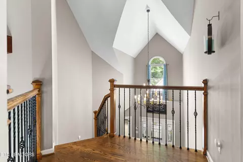 Entry Way - 309 E Bullrun Valley Dr, Heiskell, TN 37754 photo 2 of 2