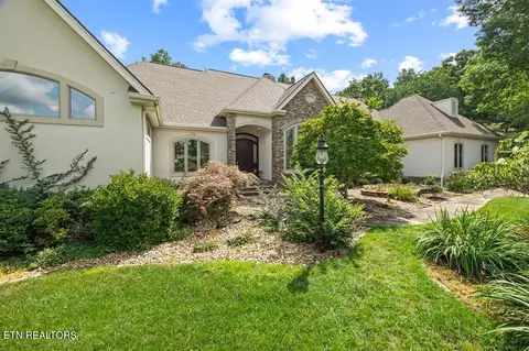 31 Markham Ter, Crossville, TN 38558