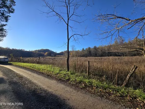 Haley Rd, Ewing, VA 24248 photo 2