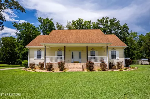 105 Hidden Springs Dr, Madisonville, TN 37354