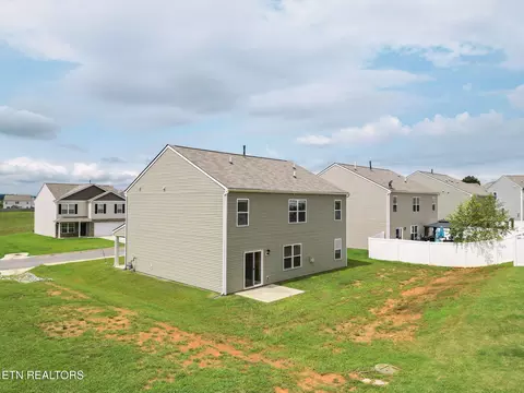 829 Greene Meadow Dr, Jefferson City, TN 37760 photo 8