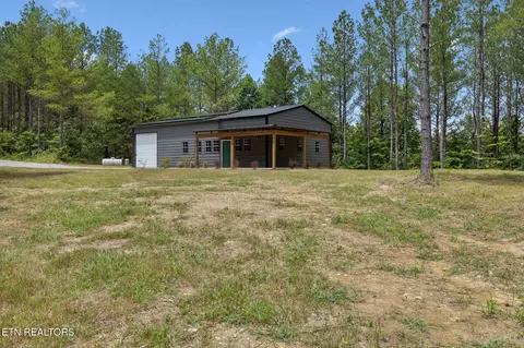 138 Belle Ridge Pvt Dr, Robbins, TN 37852