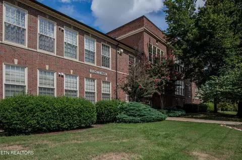 140 E Glenwood Ave #112, Knoxville, TN 37917