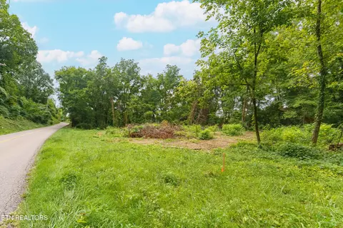 Old Knoxville Pike, Maryville, TN 37804