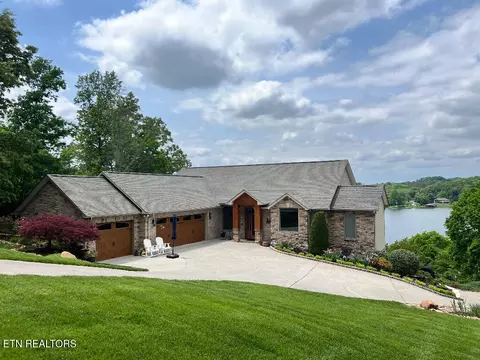 1231 Windridge Rd, Friendsville, TN 37737