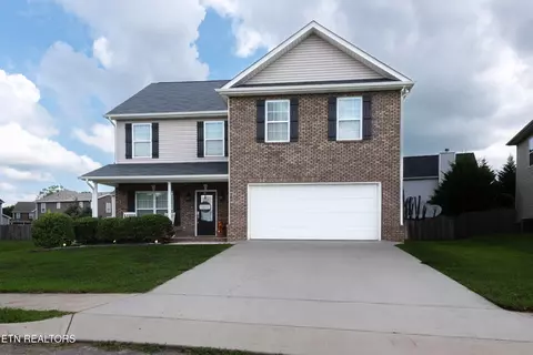 118 Scenic Yard Ln, Maryville, TN 37804