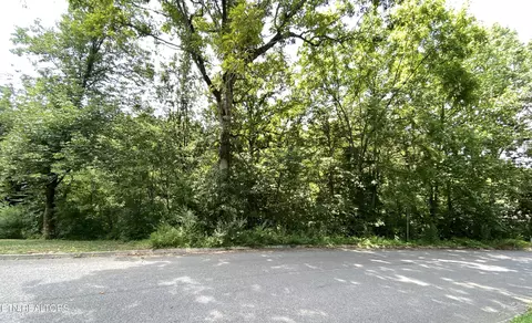 Rivers Run Blvd, Oak Ridge, TN 37830