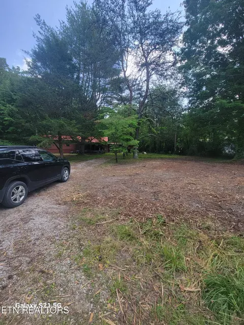 Exterior - 376 Choate Ln, Oneida, TN 37841 photo 3 of 38