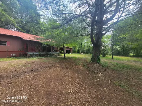 Exterior - 376 Choate Ln, Oneida, TN 37841 photo 15 of 38