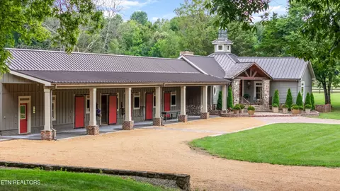 300 Co Rd 571, Englewood, TN 37329