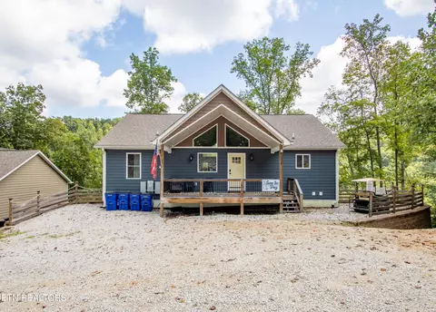 734 Waterfront Tr, La Follette, TN 37766