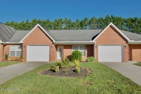 2537 Keeneland Dr, Maryville, TN 37803