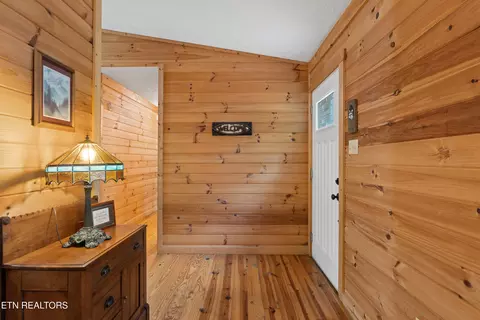 418 Laurel Trace Rd, Townsend, TN 37882 photo 2
