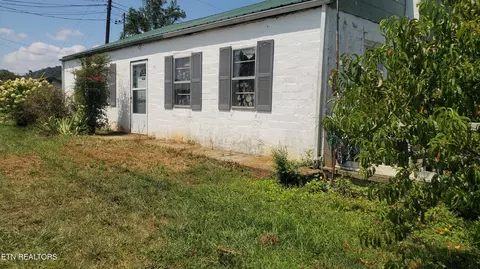 10101 Rutledge Pike, Corryton, TN 37721