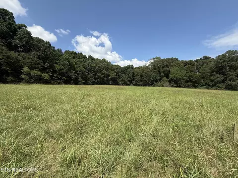 163 Padstow Ln, Lenoir City, TN 37772