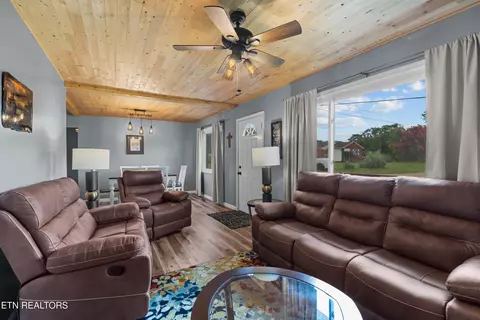 Living - 157 Campbell Dr, Bean Station, TN 37708 photo 2 of 2