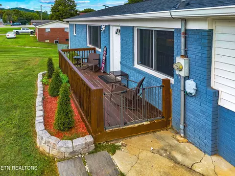Exterior - 157 Campbell Dr, Bean Station, TN 37708 photo 5 of 6