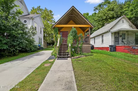 1217 University Ave, Knoxville, TN 37921