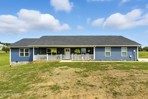 320 Parker Dr, Jefferson City, TN 37760